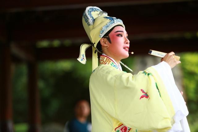 双节开化根缘小镇新项目引人气，赏美景观美艺根宫佛国赏秋正当时(图2)