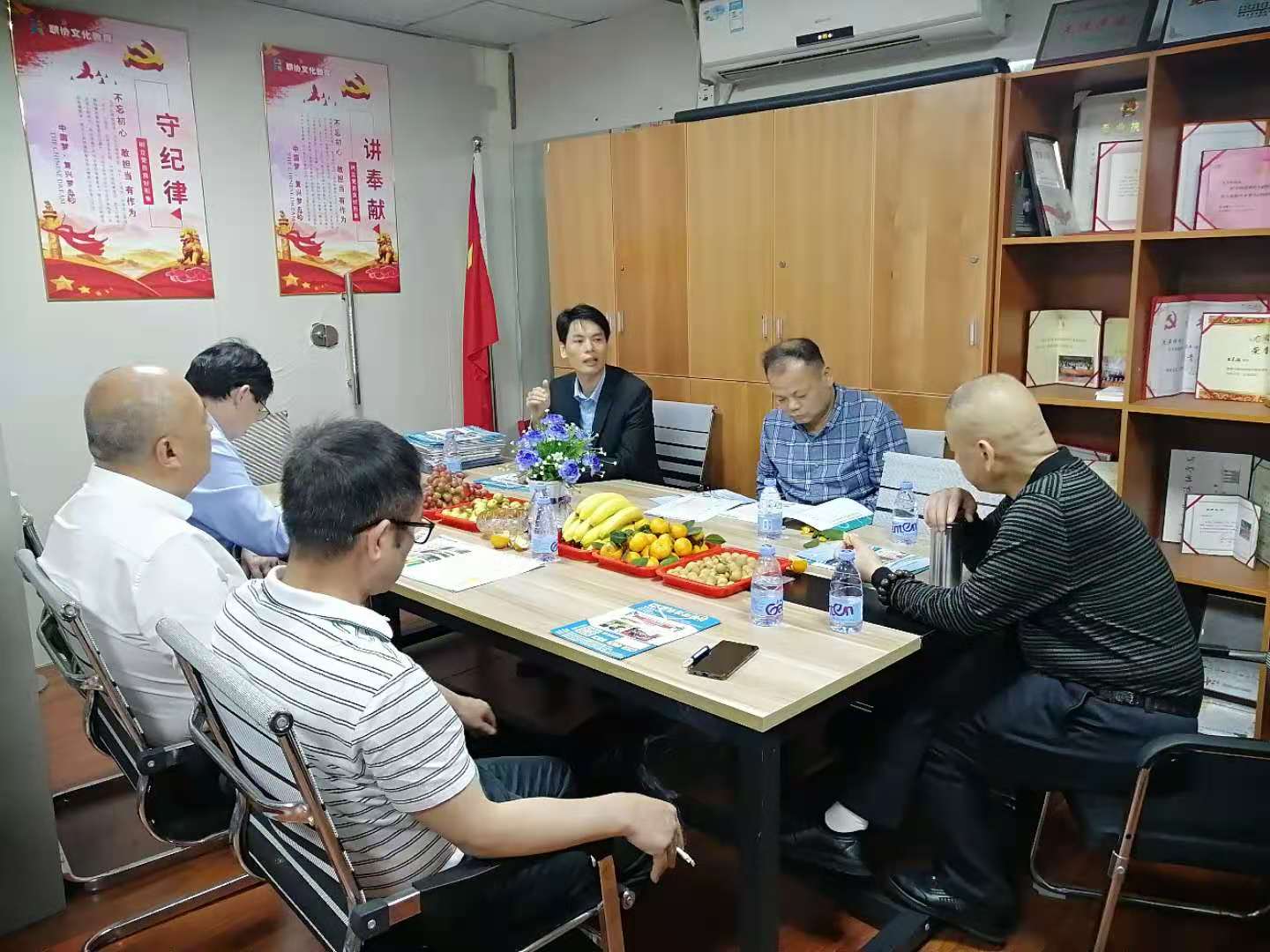 湖南生物机电职业技术学院领导一行8人莅临深圳职协教育视察指导(图1)