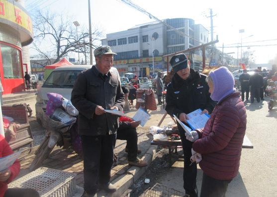 济南章丘党家派出所加强农村集市巡逻防控力度(图2)