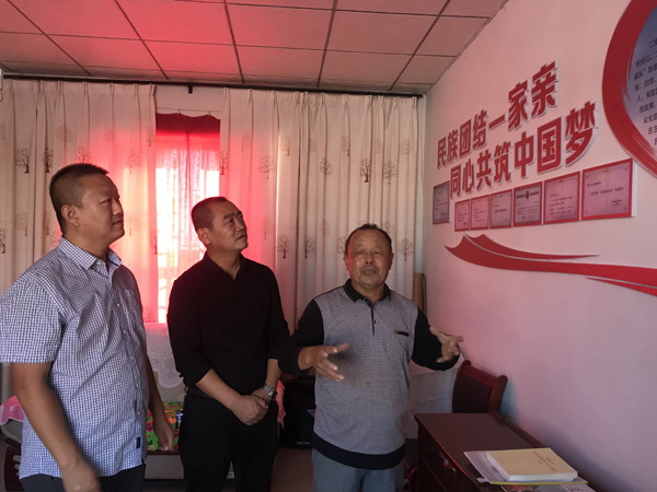 吴显明的心愿：让大家团结幸福生活(图1)