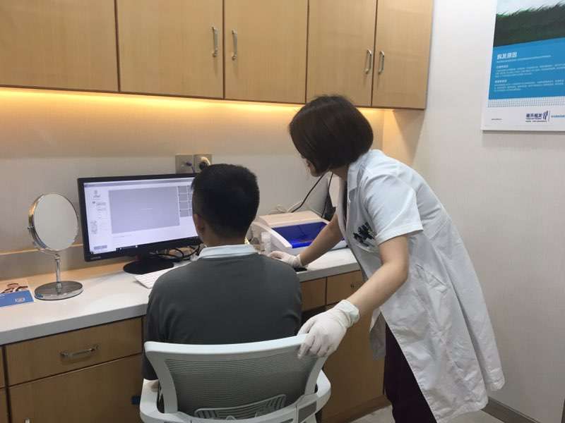 《雍禾植发“三透明”承诺书》拒绝“影子医生”(图2) 《雍禾植发“三透明”承诺书》拒绝“影子医生”(图2)