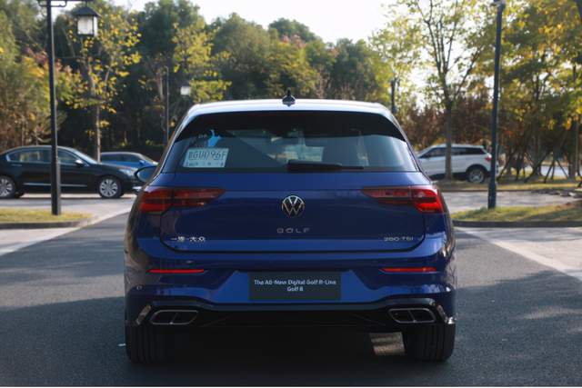 满满的科技感 试驾全新数字高尔夫8(图6)