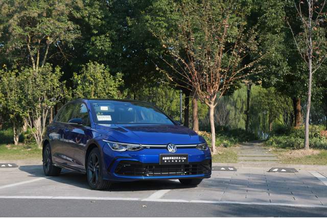 满满的科技感 试驾全新数字高尔夫8(图1)