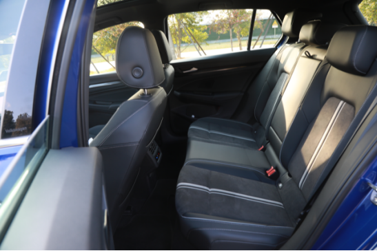 满满的科技感 试驾全新数字高尔夫8(图15)