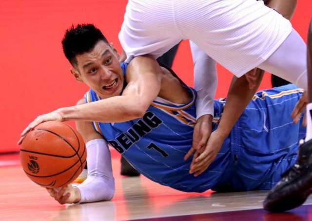 愿意签约！林书豪终于等来NBA的好消息(图2)