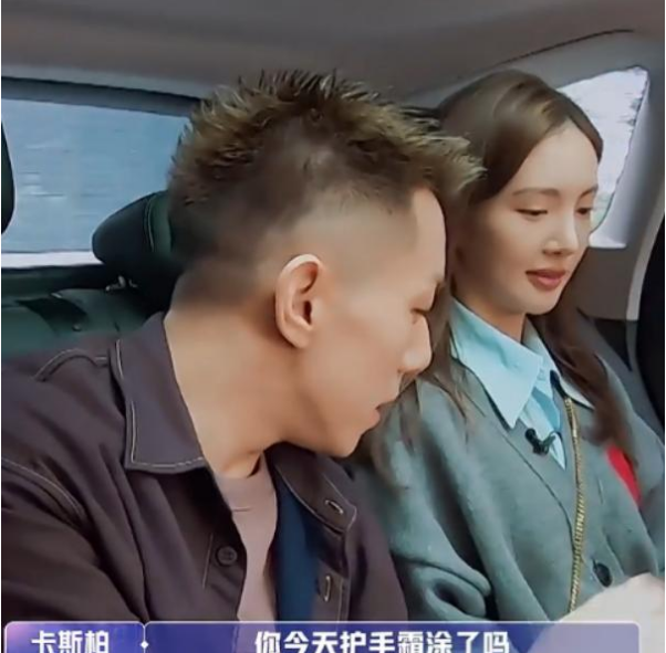 贾乃亮绯闻后金晨又与李易峰现身同公寓？(图8)