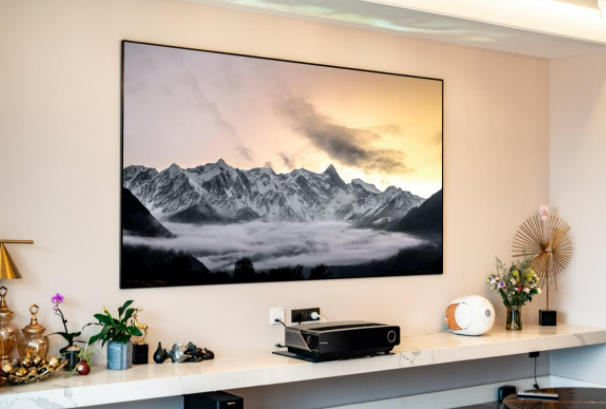 下一代显示技术引电视巨头争“C位”