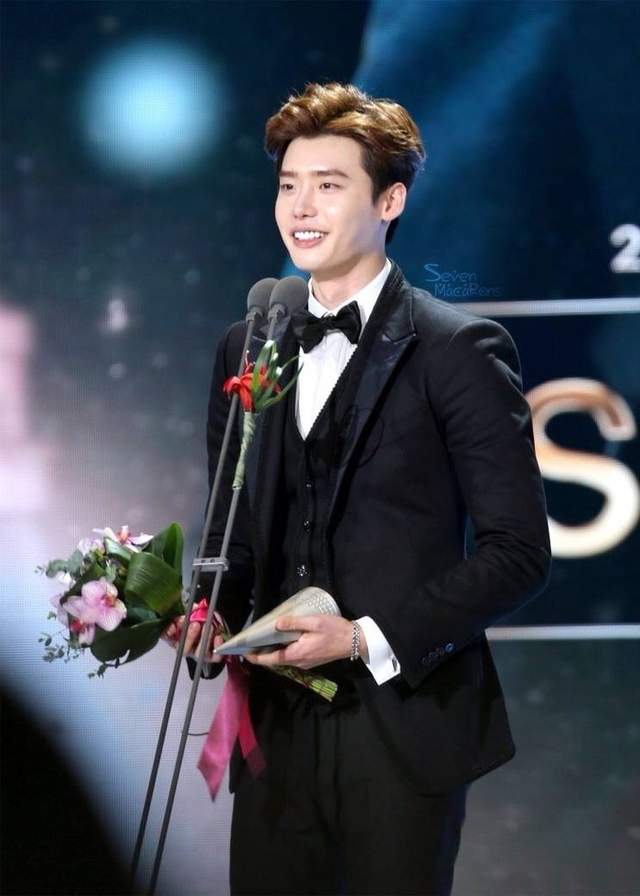 韩剧扛把子回归！31岁李钟硕退伍重回演艺圈，将会出演魔女2(图4)