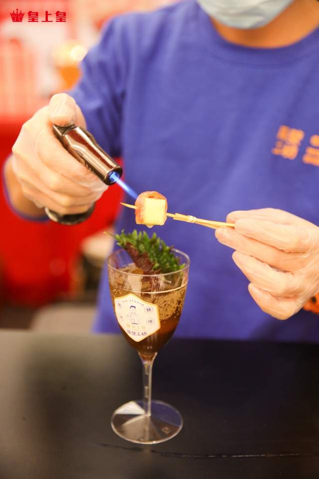 广式腊味80年，中华老字号皇上皇开设品牌文化馆尽显老品牌新活力(图4)