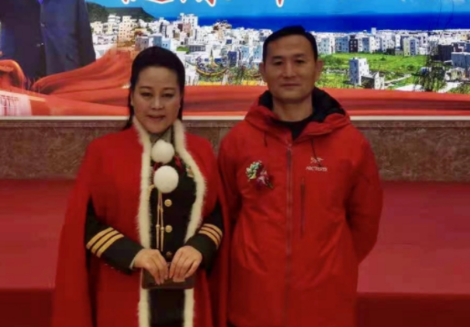 邢氏宝芝林邢道国 论舒筋护脊保健粉——护龙脊