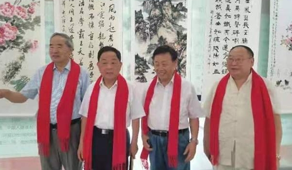 中国楹联学会中南书画院庆党百年华诞书画展在郑州开幕