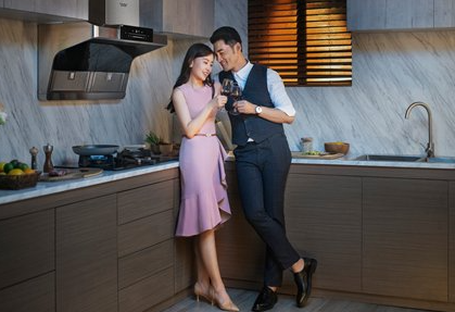 3亿人被困住的亲密关系中，最重要的事只有一件